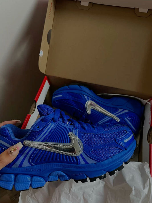 BLUE ZOOM SNEAKERS